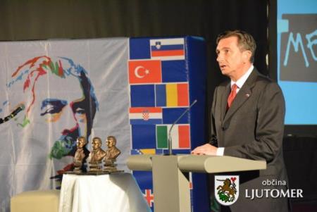 Mednarodni debatni turnir4